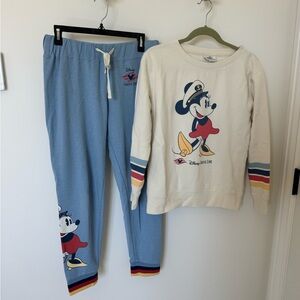 Disney Cruise Line Minnie Mouse Sweatshirt and Jogger lounge set Medium